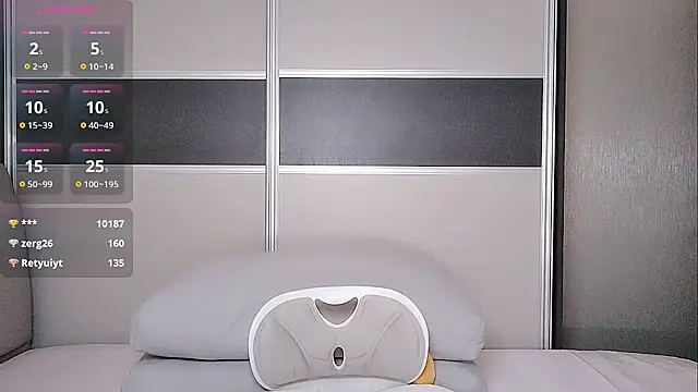 hk-babyy (F milf) - 💗小粉坏啦 等快递~~~