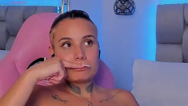 Susan-Sweet-7 webcam