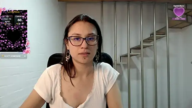 Jessie_Desire webcam