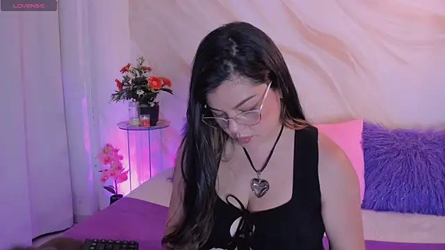 CherryBlossomm_ webcam