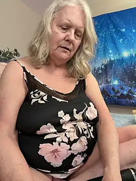 Kaitlyn_Winters webcam