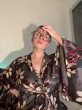 FemDom_RubyKnightXXO webcam