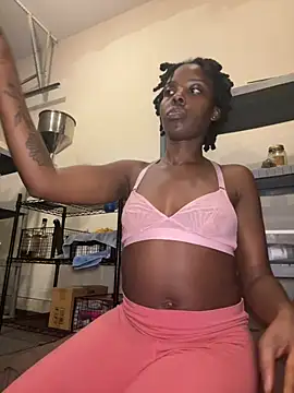 choclatepeaach webcam