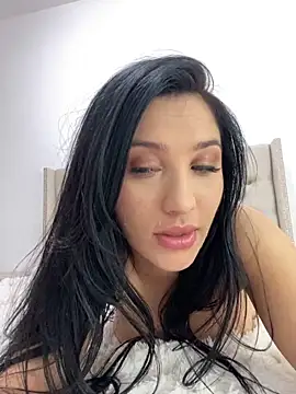 Marialove221 webcam