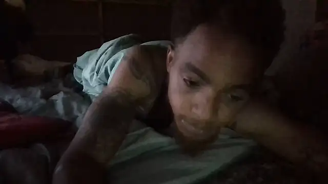 81grandplusthis webcam