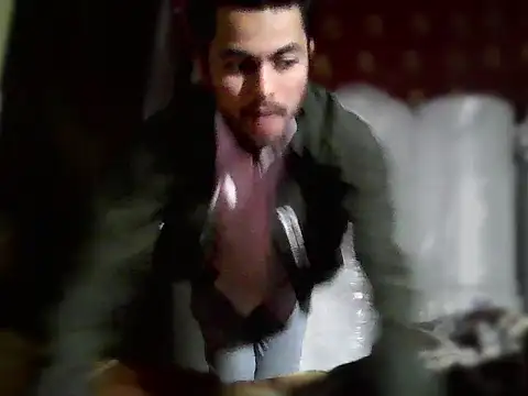 Stubborndesiboy webcam