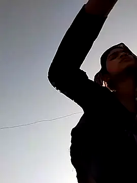 jooli_cuty - Jooli_cuty's free webcam