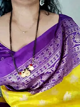 cute_sexy_teacher_69 (F milf) - Happy rose Day 🌹🌹🌹🌹