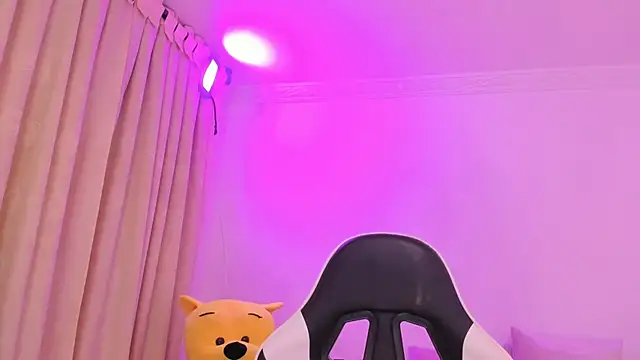 shanel_taylor webcam