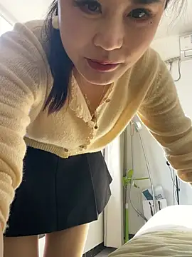 美女940940_1688在线直播