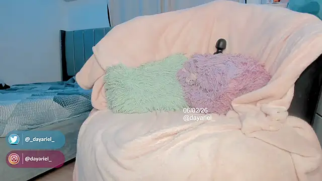 Yellowranger1 webcam