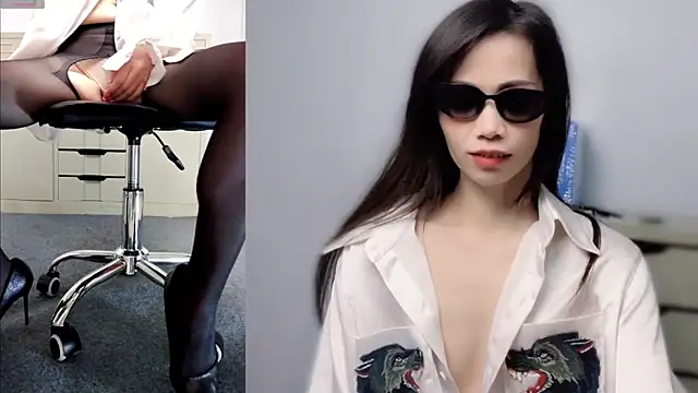 Lynnalltop-165-KeKe webcam