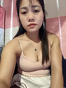 Ngocmai_lazdy webcam