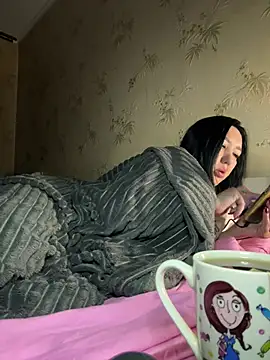 Naughtbaby_2025 webcam