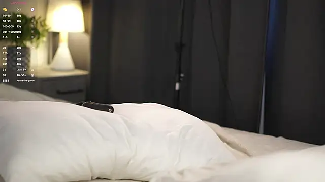 LettySlovacek webcam