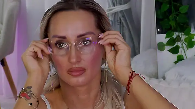 IsabelleEthan webcam