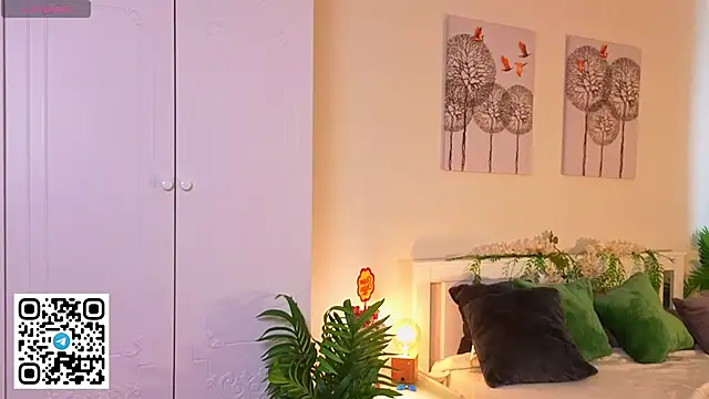 melissaf0rst - Melissaf0rst's free webcam - UK Sex Cams