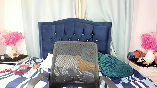 inaya_khalifa - Inaya_Khalifa's free webcam - UK Sex Cams