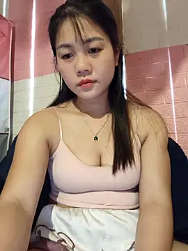 Ngocmai_lazdy webcam