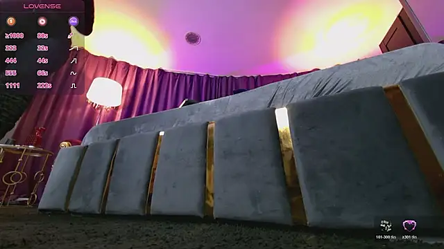 EmpressDesires webcam