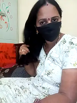 Mee_harini-telugupilla webcam