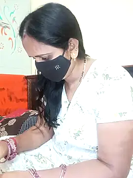 Mee_harini-telugupilla webcam