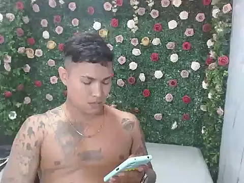 jerry_anderson18 (M young) - MAKE ME CUM NAKED