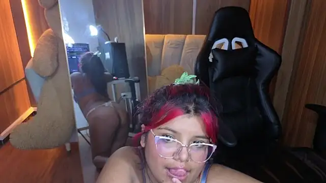 alice_b_ - Alice_b_'s free webcam - UK Sex Cams