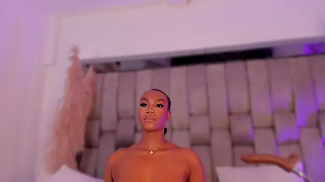 ChaynnaCooper webcam