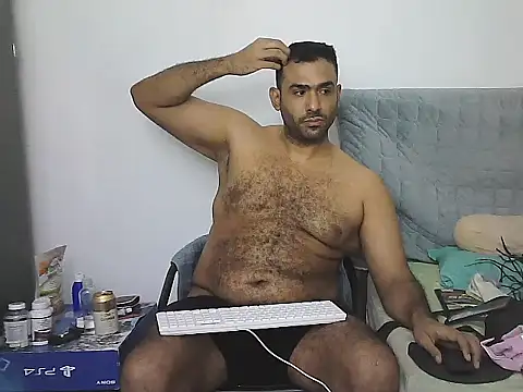 AlphaLatinoBear webcam