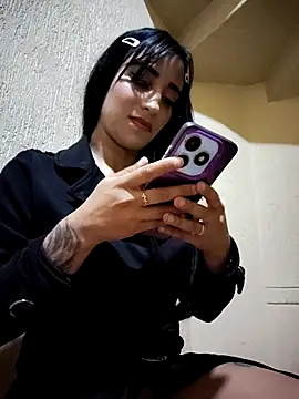 _nathaly_sweet - _nathaly_sweet's free webcam - UK Sex Cams