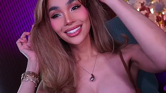 xxforyoureyesonlyxx webcam