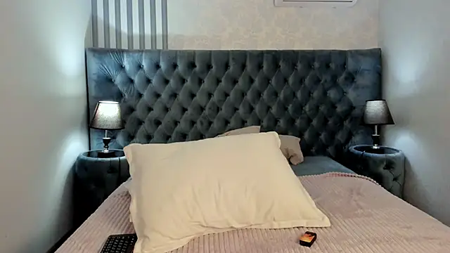 Derek_Banville webcam