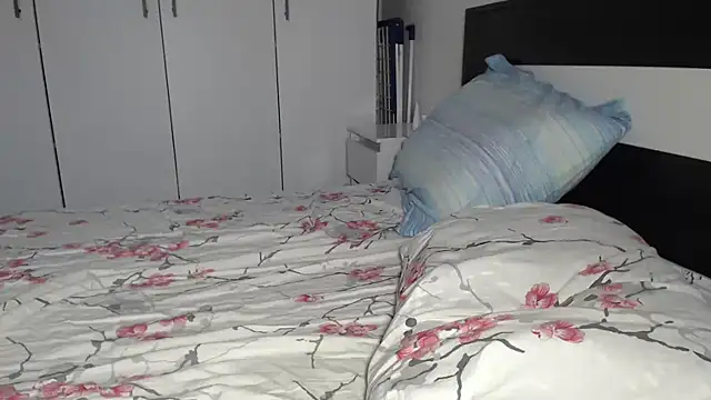 petite_danielle webcam