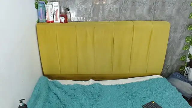 alunnaclarkcm - Alunnaclarkcm's free webcam - UK Sex Cams