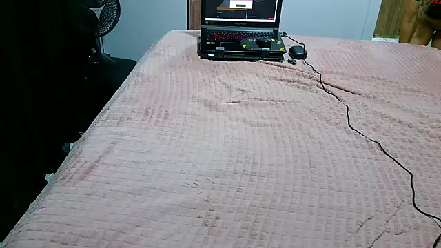 Kellynha_Sweet webcam