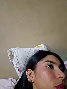 skinnyrox - Skinnyrox's free webcam - UK Sex Cams