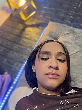 Isabella-Teen webcam