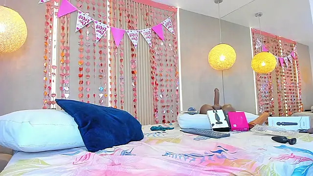 sabrina_shark_ webcam