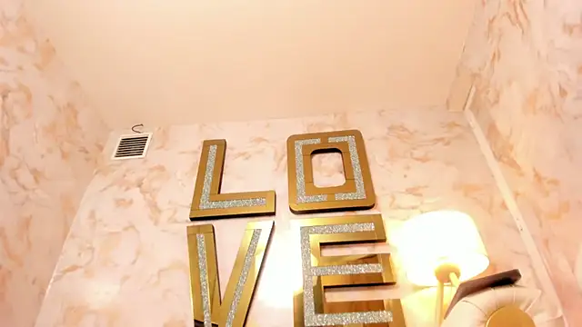 naughty_milf4u_ webcam