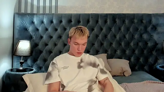 Derek_Banville webcam