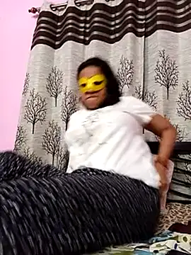 gullapi (F milf) - Fuck nude ass fucking cucumber 🥒