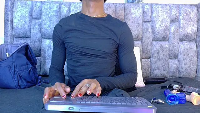 samirths_boy_ webcam