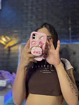 Isabella-Teen webcam