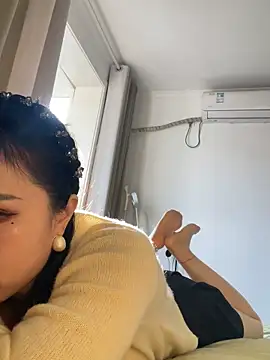 美女940940_1688在线直播