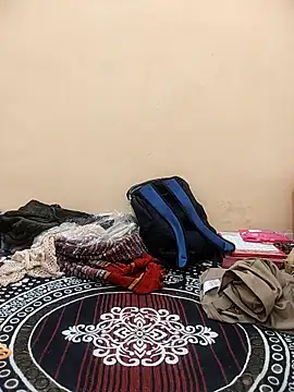 meenu_bhabhi547 webcam