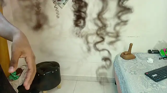 victoria_aphril webcam