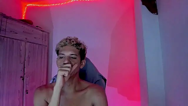 tylernova webcam