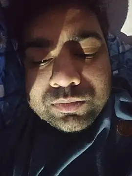 L9vefromAkhil webcam