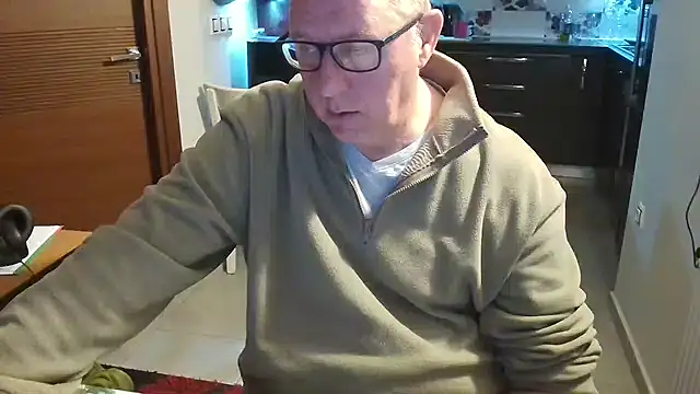 dutch_daddy - Dutch_Daddy's free webcam - UK Sex Cams